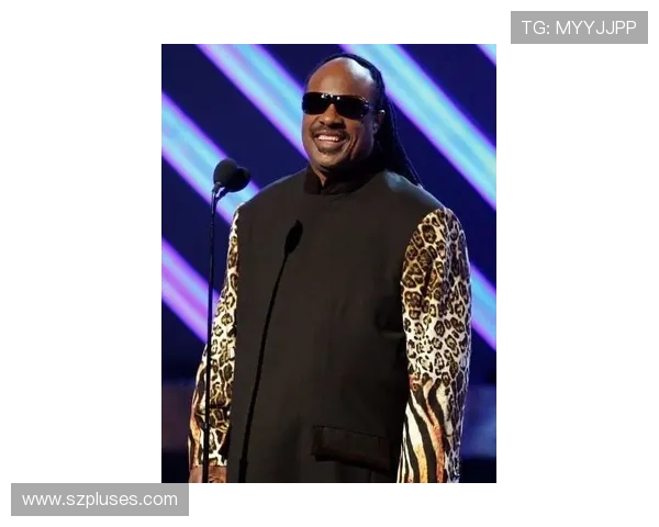 维尼修斯发布Drake歌曲片段直言我才不在乎你是否喜欢我引发热议 维尼修斯发布Drake歌曲片段直言我才不在乎你是否喜欢我引发热议