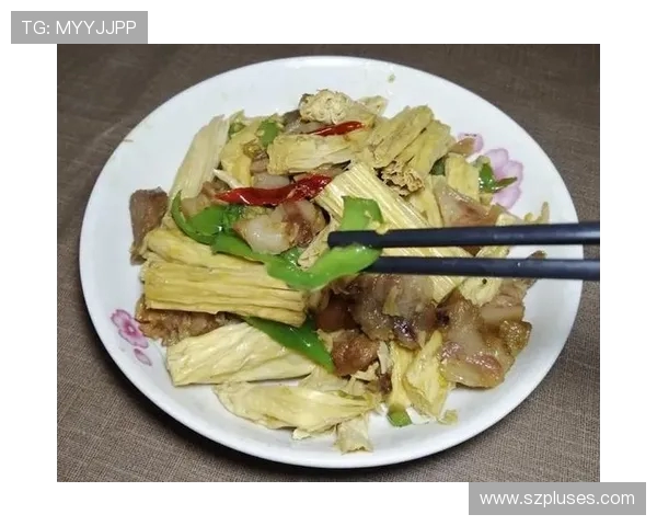 洛佩斯自制旺达的猪肩肉登场节目 展现厨艺与回忆交织的美味时刻